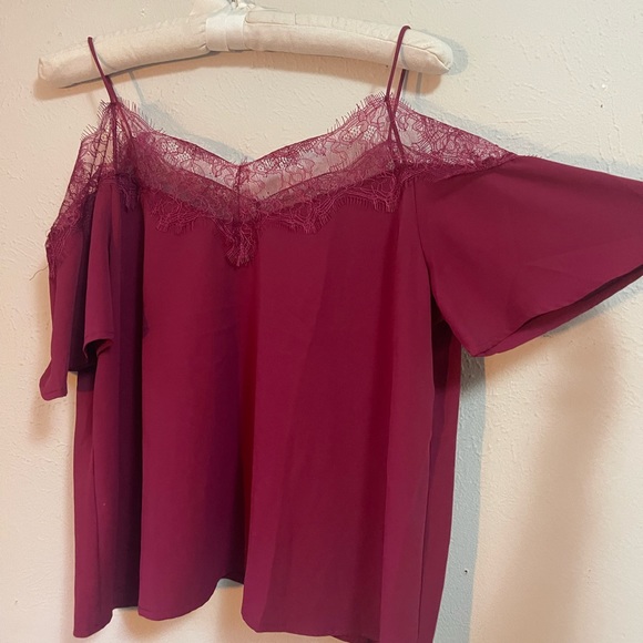 Maroon Top - Picture 2 of 3